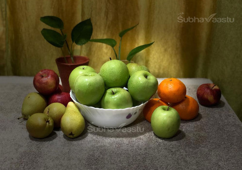 fruit arrangement on dining table as per vastu